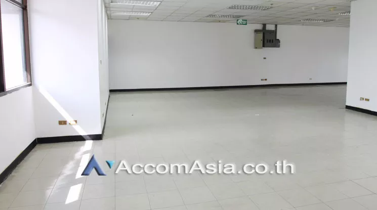 4  Office Space For Rent in Charoen Nakhon ,Bangkok BTS Krung Thon Buri at Thai Sri Tower AA13712